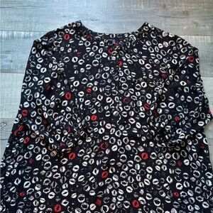 Lip pattern NYDJ blouse Valentine’s Day